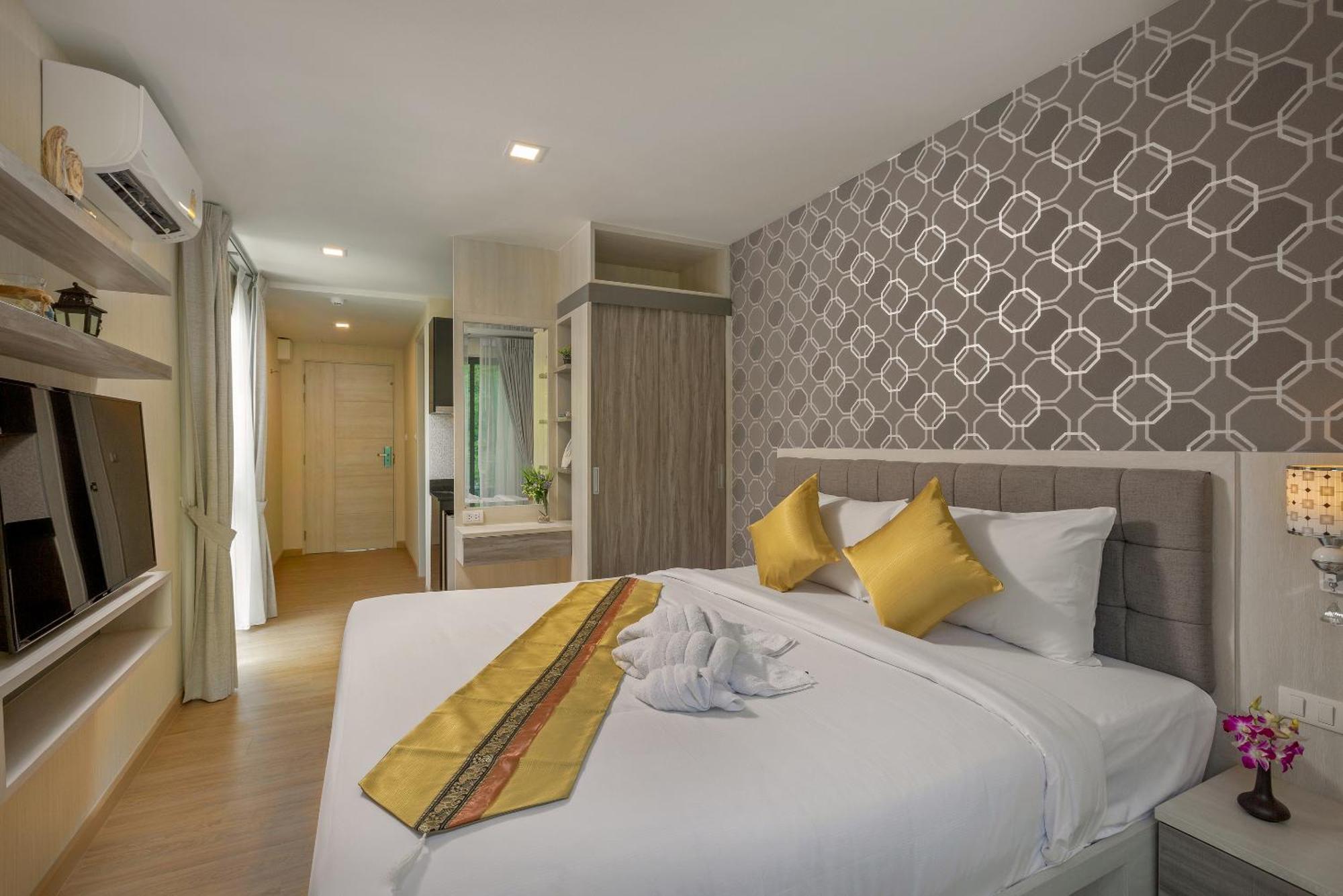 Splendid Sea View Resort Kata Beach  Room photo